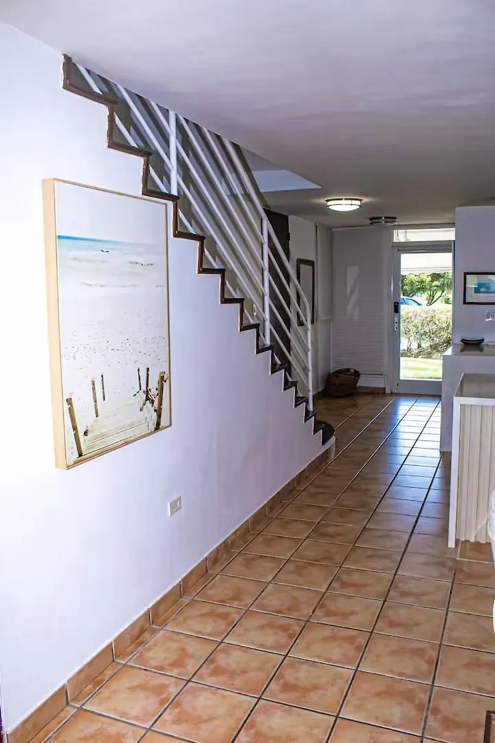 New ! Beachfront Villa - Golf, Pool & Ocean View Dorado Dom wakacyjny